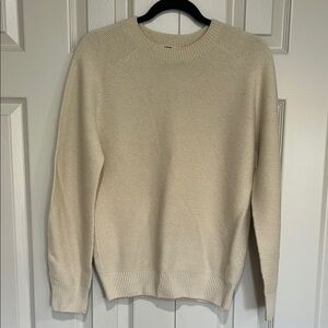 Uniqlo Men's Beige Crewneck Sweater